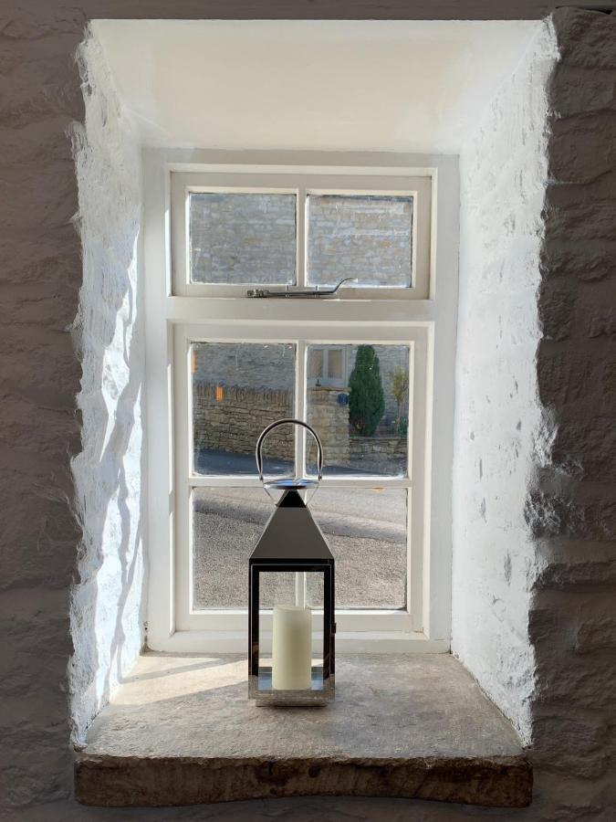 The Queen Matilda Country Rooms Avening Exterior foto